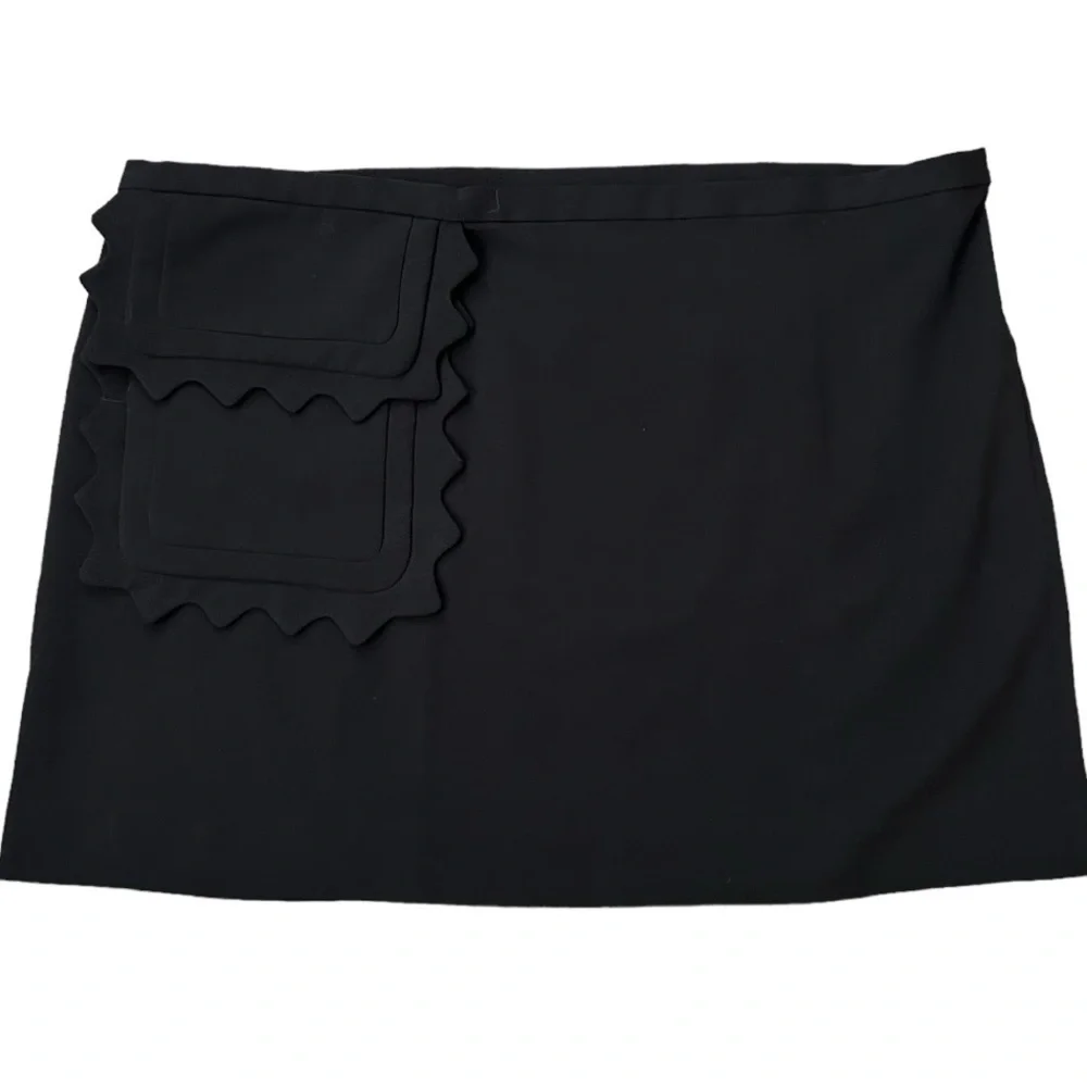 NWT Victoria Beckham for Target Black Scalloped Zigzag Mini Skirt Plus 1X